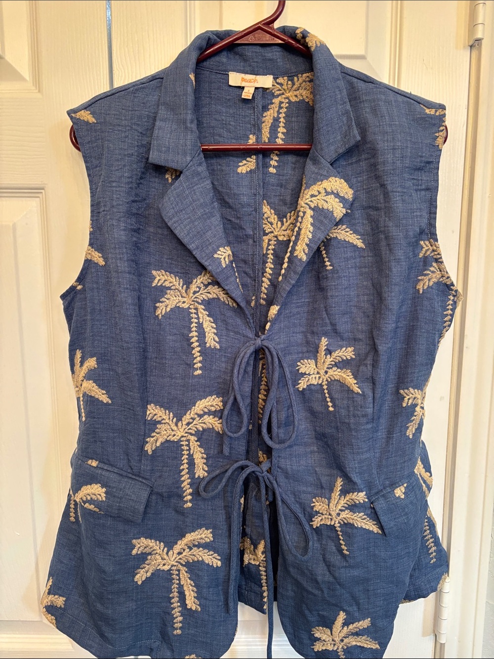 Embroidered Palm Tie-Front Blue Linen-Blend Sleeveless Tunic